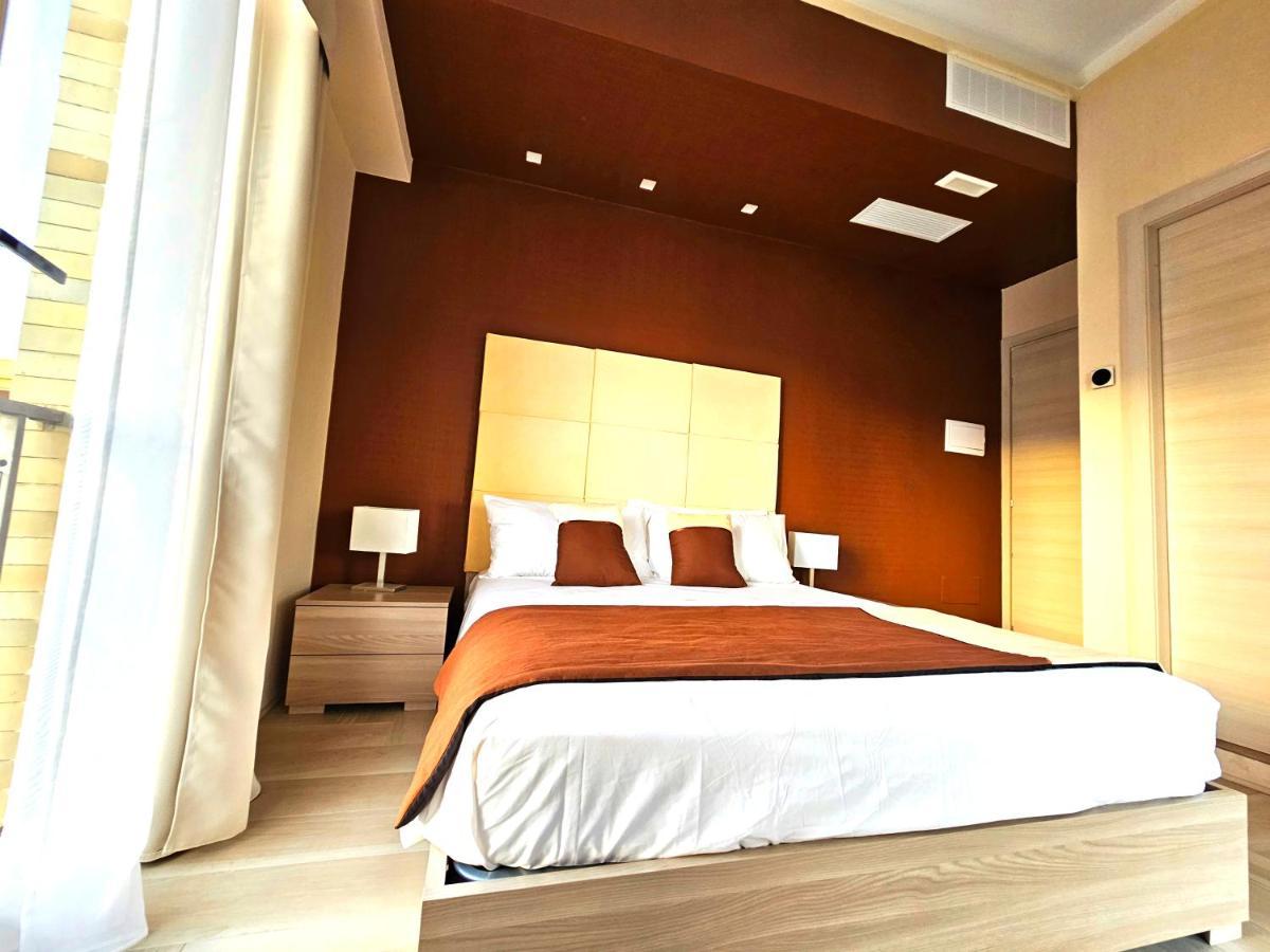 Trilogy Prestige - Central Premium Suites Lecce Ngoại thất bức ảnh